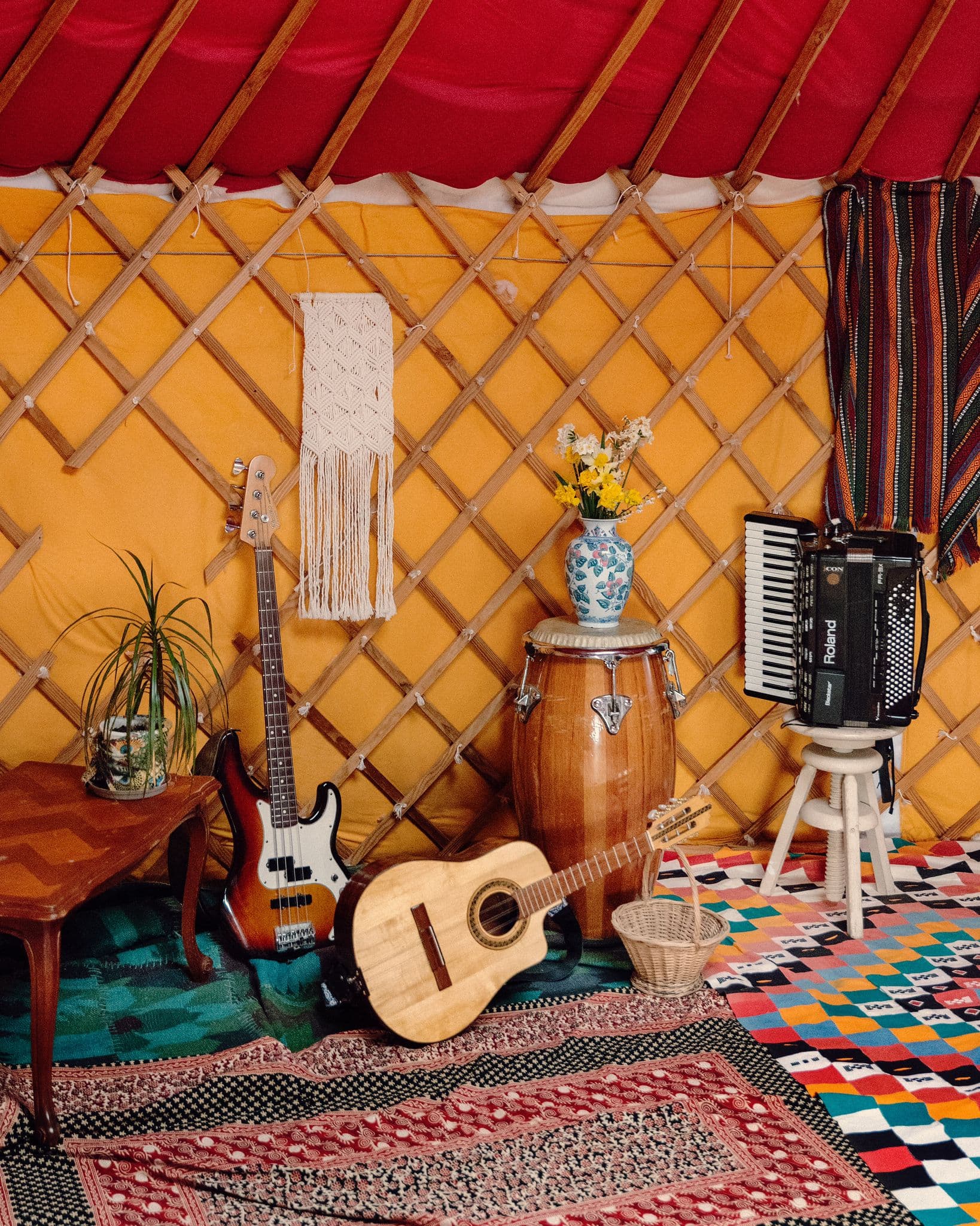 Kalangatà instruments